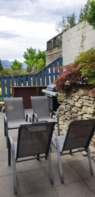 Central Cozy House - 10 Min Walk To Town Queenstown Exterior photo